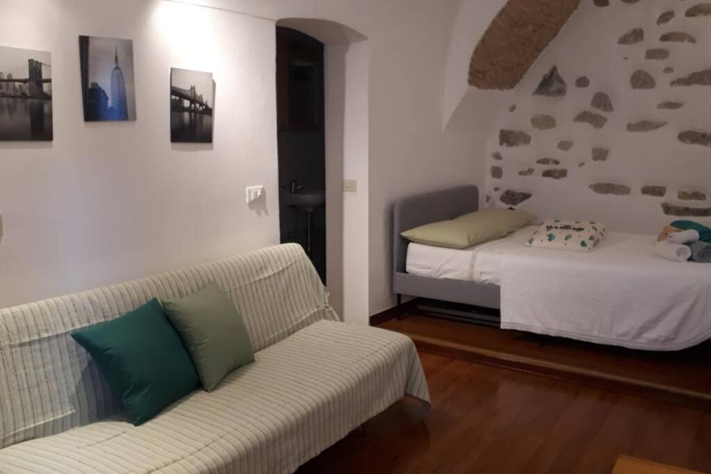 Casa Atena Centro Storico Lägenhet Sanremo Exteriör bild